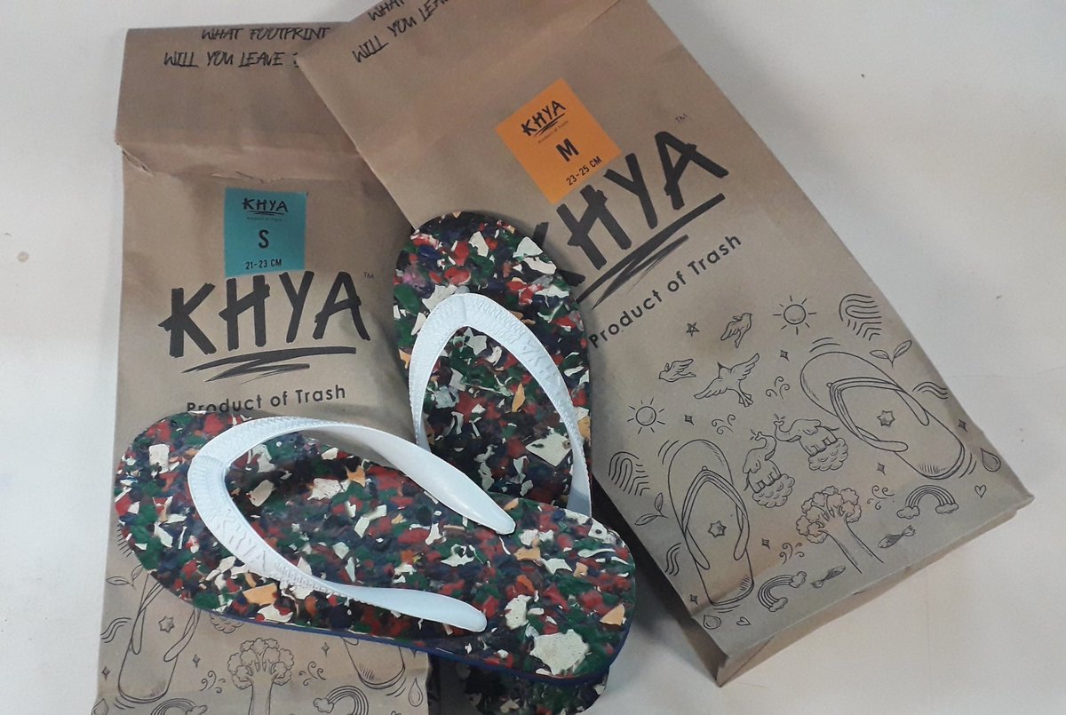 SSRU_PSU's tweet photo. Be part of the #solution! Our shoes from #upcycled #marine #debris are finaly here. We are so exited to support #coastal #communities in their fight with #ocean #waste.
#buylocal #plasticpollution #Thailand #TrashHero #khya https://t.co/gEgh8rvcJC