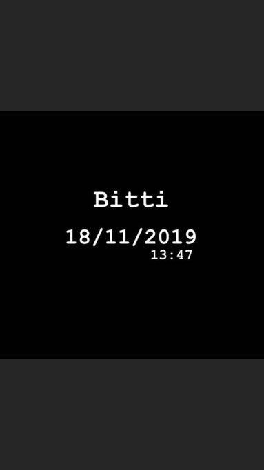 moonborrn's tweet photo. Sevmeyin bizi, bizi böyle sevmeyin! 

#GüledaCankel https://t.co/QFIU0dXHxo