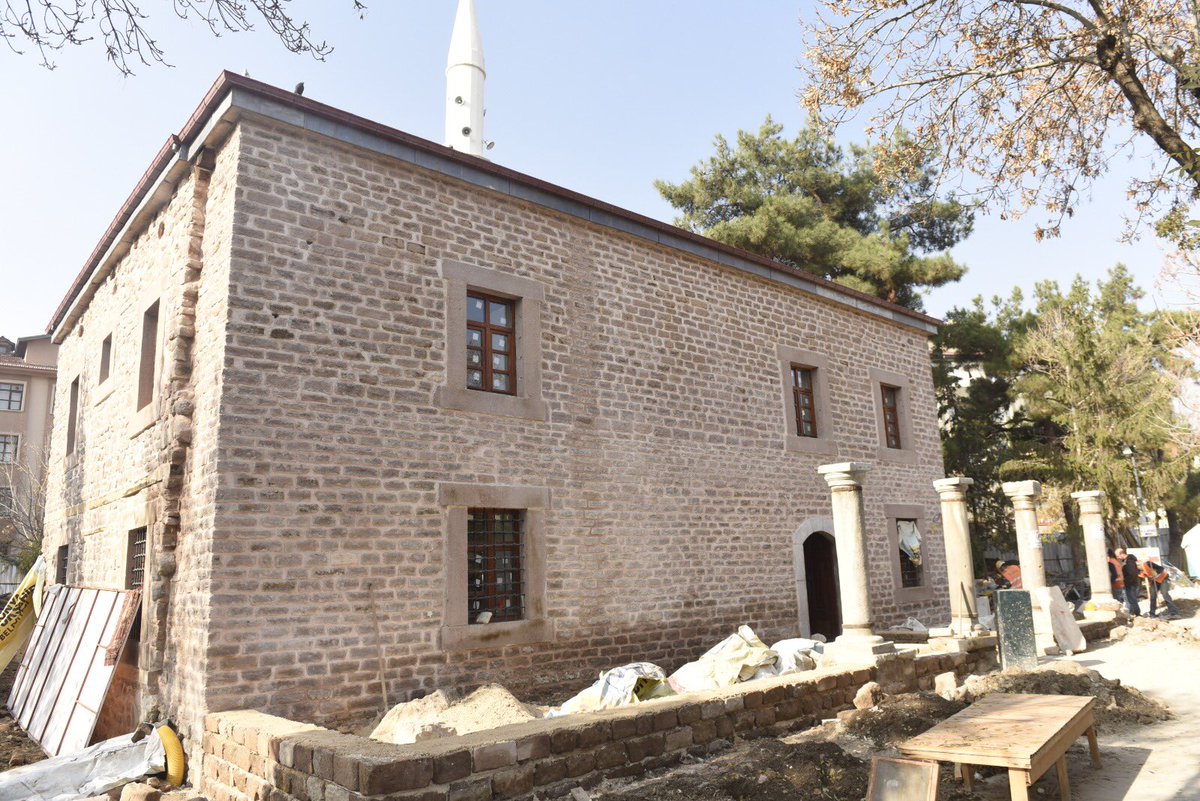 Uğur İbrahim  Altay
