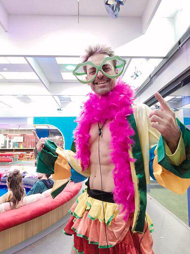 ¡Buenos días familia! Otro día más con buena actitud a pesar de todo lo que sabemos cuento con vuestro apoyo  📱 VIP ANTONIO DAVID 27050 sois grande 🦉 #BuhoComoTu
#GHVIP19N @diniogarcia <a href="/AlmarzaErick/">Erick Almans</a> @ElAbu__ <a href="/Canarion__/">CANARION🇮🇨🦉</a>