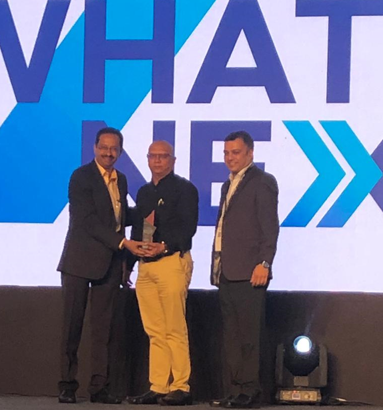 PLIndiaOnline's tweet photo. Congratulations Paresh Panchal for receiving "Architects of What's Next" Award from VMware
#PLMedia #PLAward #MarketUpdates #PLIndiaOnline #investments #trader #stocks #investor #equity #PrabhudasLilladher #PLResearch #NSE #BankNifty https://t.co/8A0jH1hf1L