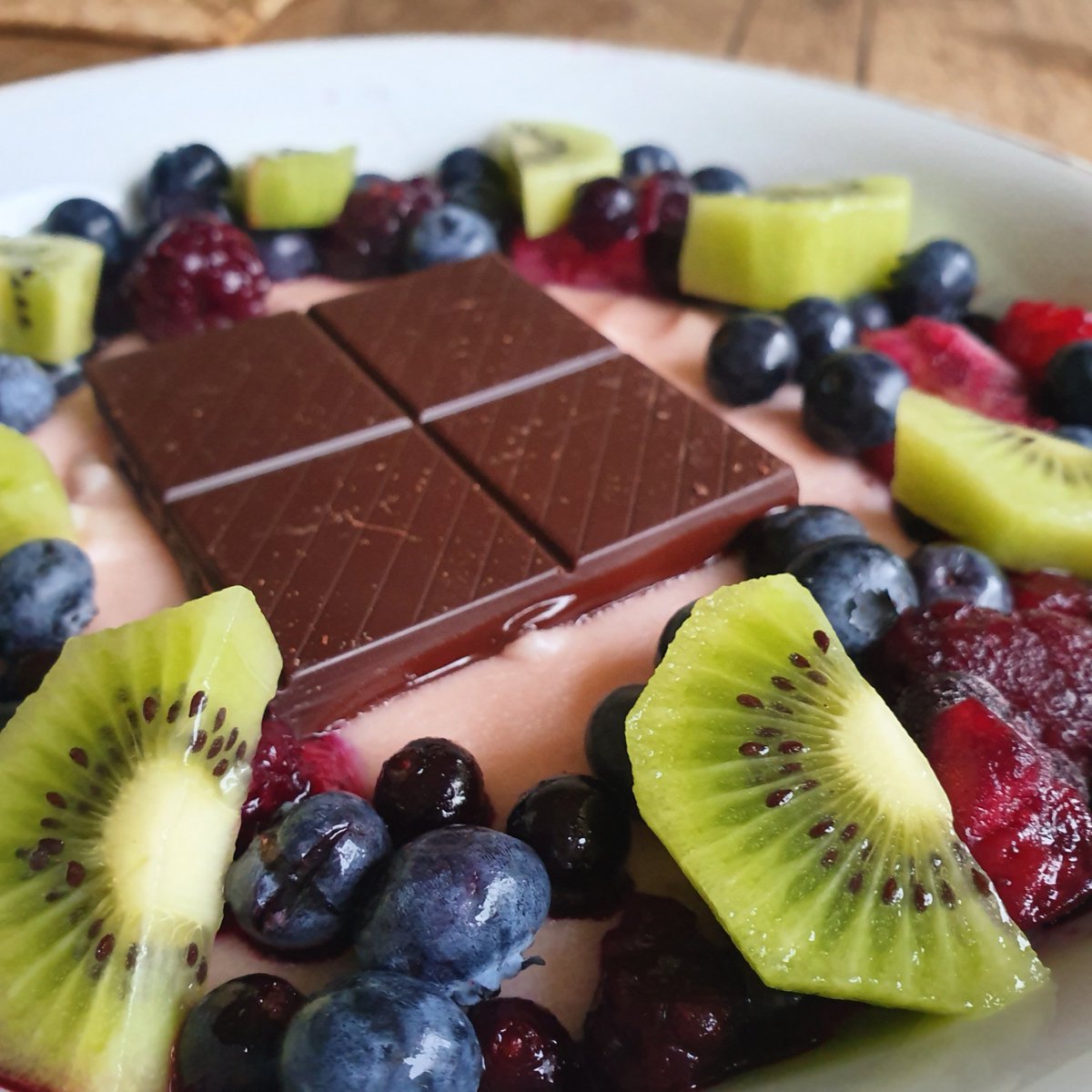 Start your day off with PD Strawberry Protein Ground Rice created by our very own ambassador @iifym_becky 🍓💪
-
#PD #ProteinDeals #PDmember #ProteinDynamix #flexbowl #proats #proteinbowl #strawberry #proteinstrawberry #smoothiebowl #proteinicecream #gains