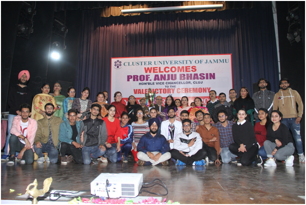 JammuCluster's tweet photo. GGM Science College Lifts Yuvtarang 2019

Yuvtarang 2019 the Mega Literary and Cultural festival organised by Office of Dean Students Welfare CLUJ concluded .Prof. Anju Bhasin Hon’ble Vice Chancellor  of Cluster University was the Chief Guest on the occasion. https://t.co/uKsEbayFHs