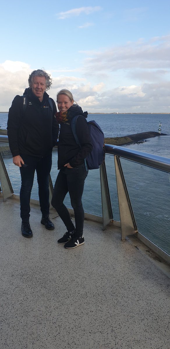 cvrootselaar's tweet photo. Vandaag een presentatie geven over "Bewegen op Recept" op Texel samen met @juliavanweelden en Jan Joost Meis. @SportIDNgein @Gem_Nieuwegein Even een kleine rondleiding gegeven door #DenHelder https://t.co/HfyP50fIo7