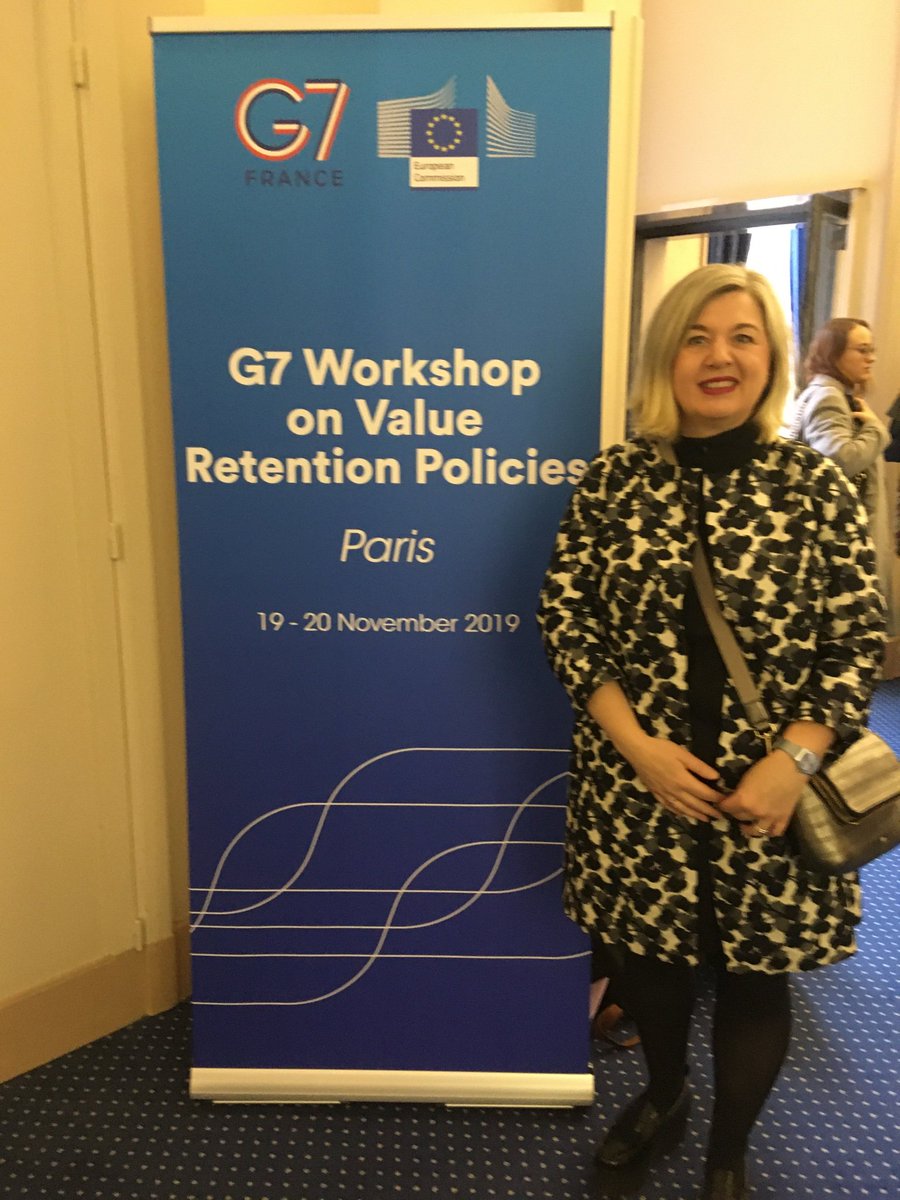 LynnIWilson's tweet image. In Paris this morning @G7 talking #circulartextiles #closedloop @AileenMcLeodSNP and @scotgov commitment to @ScotGovOutcomes @SDGScotland @circulareconomy @ZeroWasteScot @KalopsiaC @Johnstons_Elgin @elizmartinuk @CuanTec @NicolaSturgeon @FionaHyslop