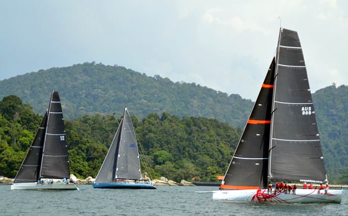 Raja Muda Selangor International Regatta - AsianYachting Race Report 2 &amp; Photo Gallery - RMSIR defying the weather predictions... @ asianyachting.com/news/RMSIR2019… Enjoy!