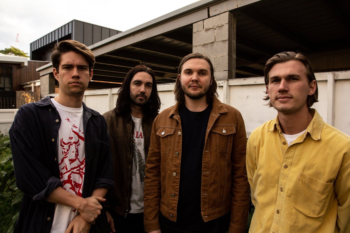 Tell your friends about tonight, it's a fun lineup 🤠 There's a premiere from <a href="/FutureHaunts/">Future Haunts</a> plus new <a href="/confidencemanTM/">Confidence Man</a> <a href="/therubensmusic/">The Rubens</a> <a href="/thatgalro/">Ro</a> <a href="/haiku_hands/">Haiku Hands</a> and you'll hear about the worst and most confronting gig for <a href="/remikolawole/">Remi.</a> for 'First Or Worst' 👊