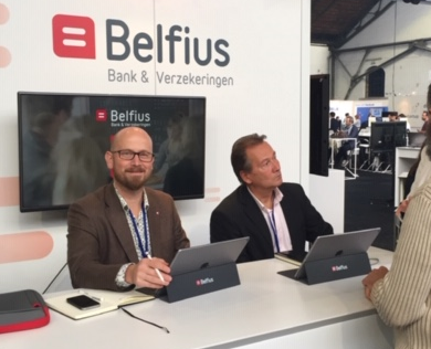 Belfius's tweet photo. Boekhouder? Bezoek ons op het https://t.co/5tFkbABldu (21-22/11) en ontdek als eerste onze nieuwe, innovatieve tool waarmee uw klanten vlot en efficiënt hun facturen beheren en informatie met u delen! #ForumForTheFuture #FFF19 https://t.co/clNiTPxdv1