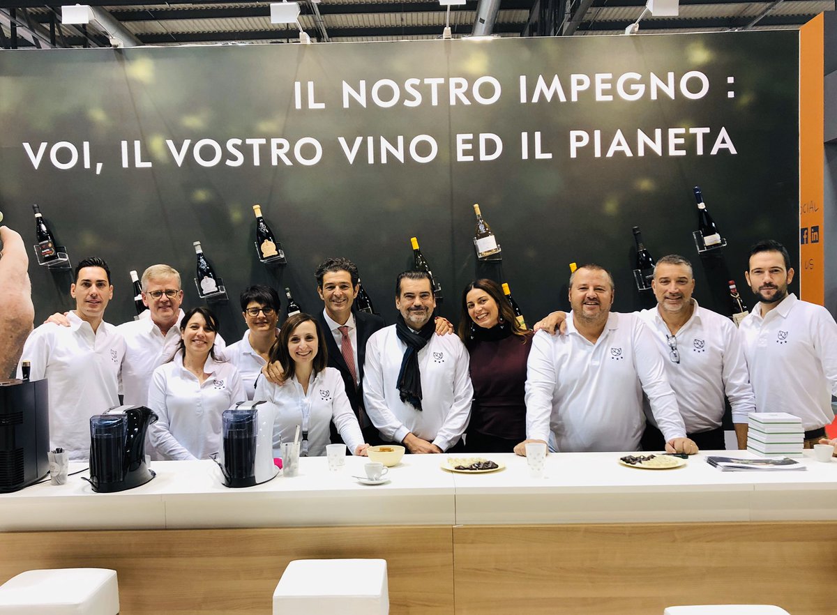 Il team di Vinventions ti aspetta al SIMEI questa settimana!
👉🏻 Vieni a trovarci al Pad. 15 stand L29-M30!