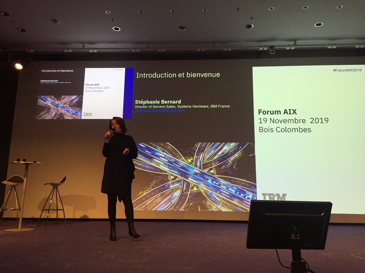 Le #ForumAIX2019 est lancé ! Stephanie Bernard nous accueille et nous présente l’innovation technologique #IBM <a href="/stephanieplant8/">Stéphanie Bernard</a> @PhilippeHans1 <a href="/trollnyrd/">Alain Cyr</a>