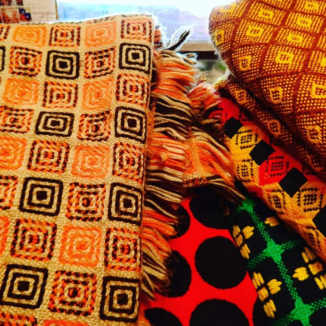 昭和レトロポップ!敷物. カラフル.ラグマット! 当時物! 昭和レトロポップ!敷物. カラフル.ラグマット! 当時物! 【公式通販】