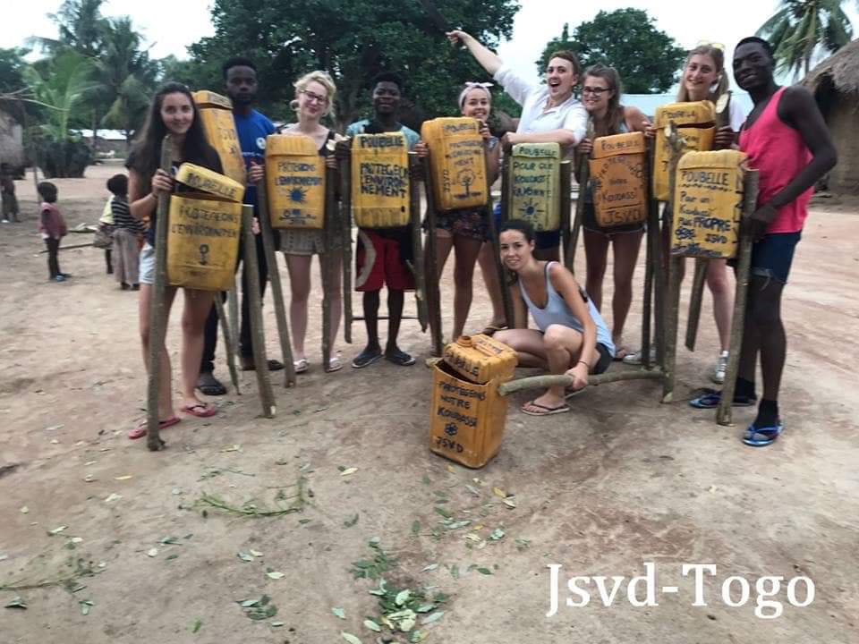 JsvdAsso's tweet image. // Recherche bénévoles motivés pour mission humanitaire au Togo 🇹🇬 2020 //
Tu es volontaire, bénévole, et tu rêves de t’engager dans une mission ou un stage de solidarité internationale en Afrique ? Rends-toi utile Domaine d'intervention: 
Contact: jsvd.onlc.fr