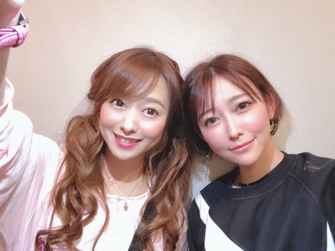 SODに打ち合わせ行ったらまりりんに会えたー❤️ 相変わらずかわいいなあ☺️💕  先日 #じゃぱんぐ で共演してゆっくりお話できて嬉しかった！ 一緒にDJのイベント出たいなー☺️ https://t.<a href="/tag/%E3%81%98%E3%82%83%E3%81%B1%E3%82%93%E3%81%90"class="tags">#じゃぱんぐ</a>