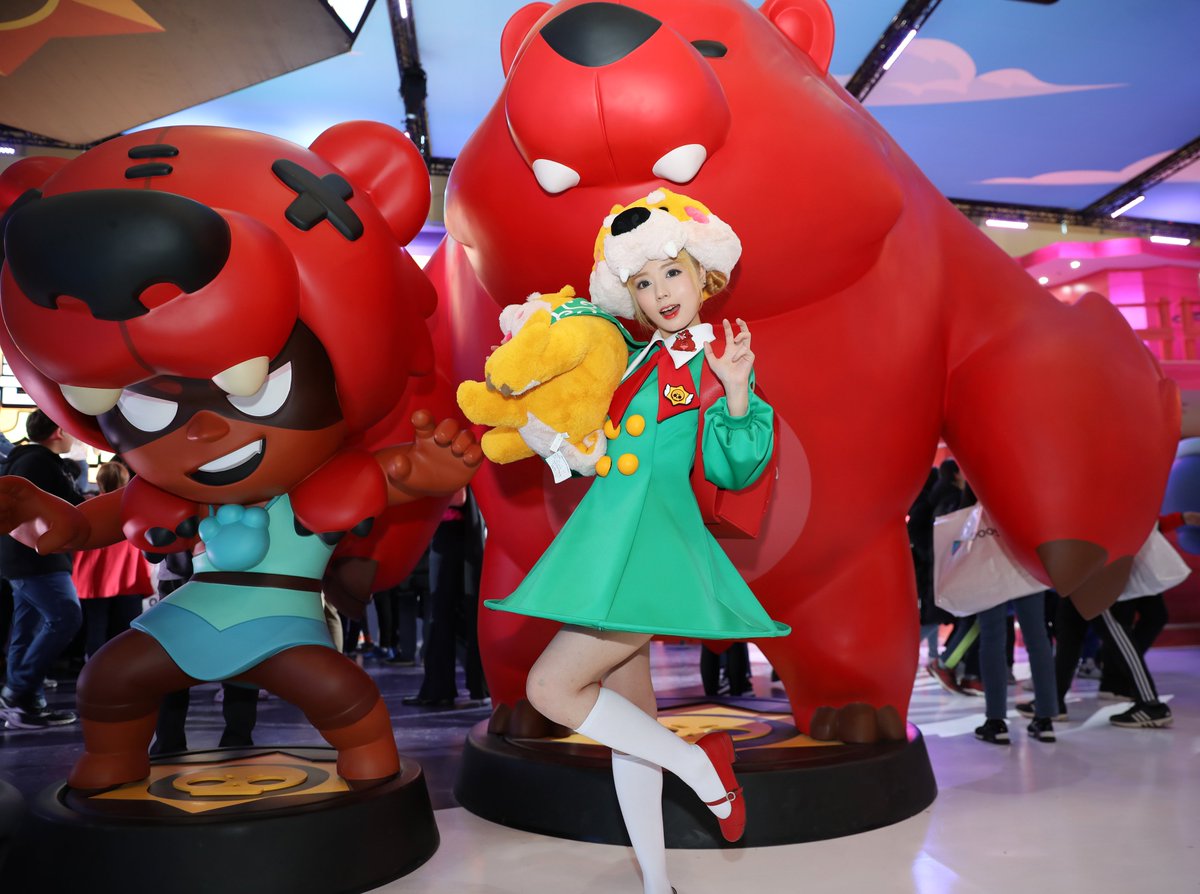 gstar2019\, image size:1200x894