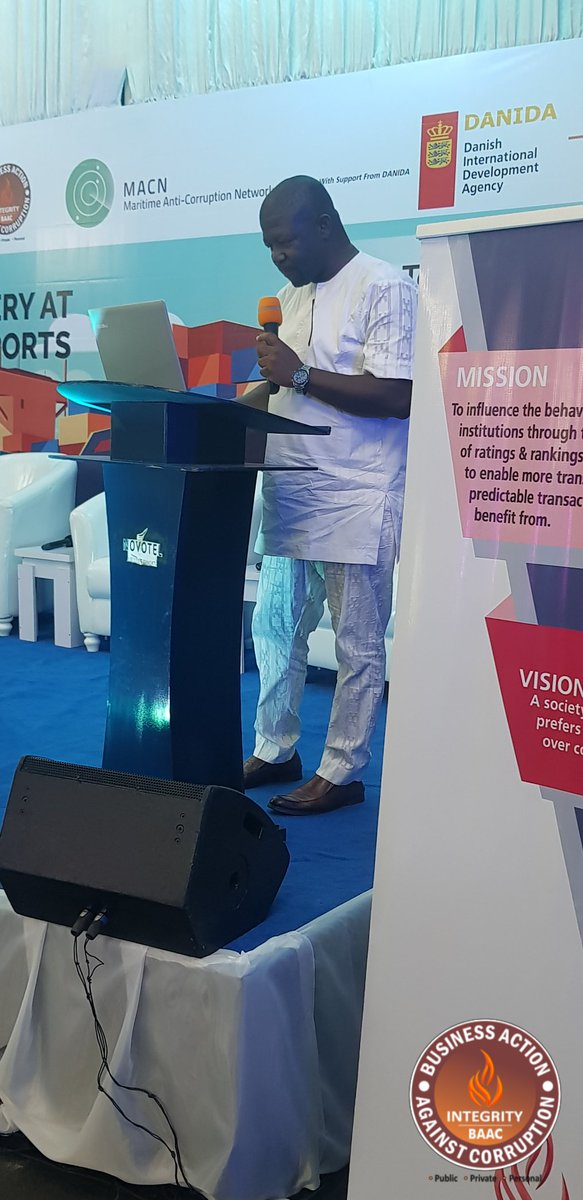 BAAC_Nigeria's tweet photo. @VivekMenon79 @sojapa @CBiNGR @IntegrityNGR @ICPC_PE @nimasaofficial Mr Oluajo of #MACN (Maritime Anti Corruption Network) doing a brief summary on the survey conducted.
.
.
#CBiMaritime #CBiRoundtable https://t.co/QvKpQsB4aA