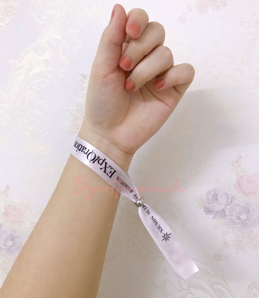 cotton peach tweet media