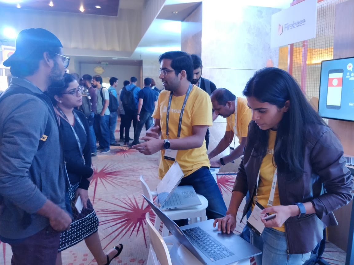 GoogleDevsIN's tweet image. Our Google Developer Experts are in the house😎
Meet @imthepk, GDE for #Flutter and @harshithdwivedi, GDE for #Firebase at the engagement booths at #GFMIndia.
Don't miss out on any sessions, tune in to the livestream here 👉 youtube.com/watch?v=gYwBs_…