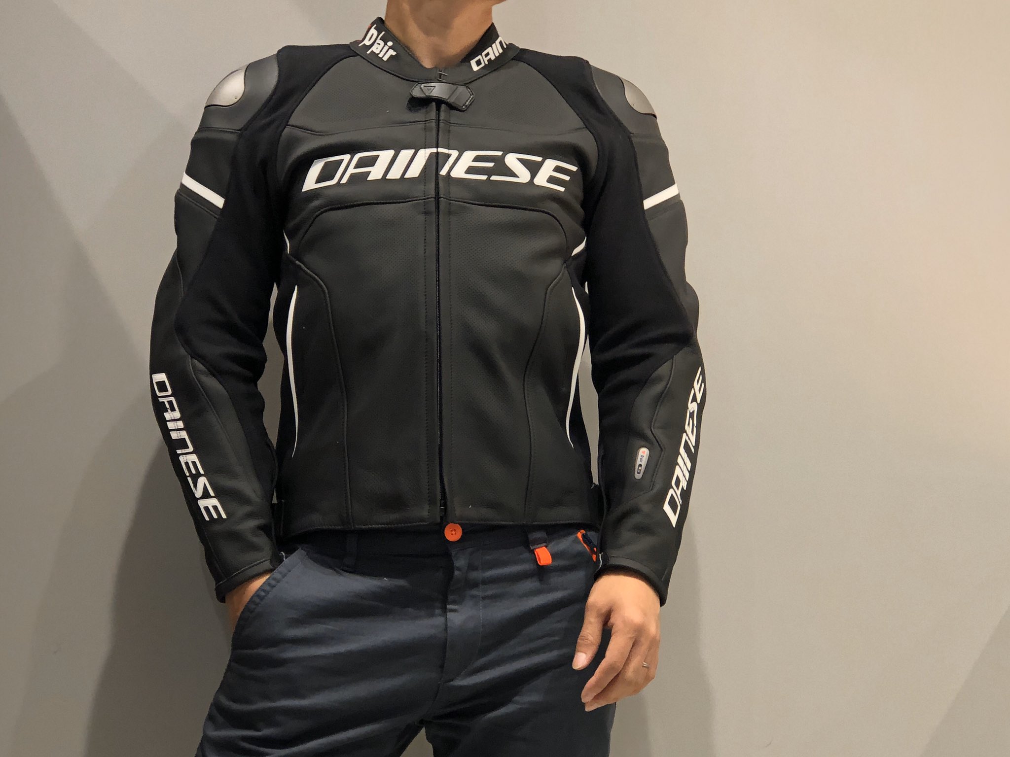 DAINESE ダイネーゼ レーシング3 D-AIR サイズ52