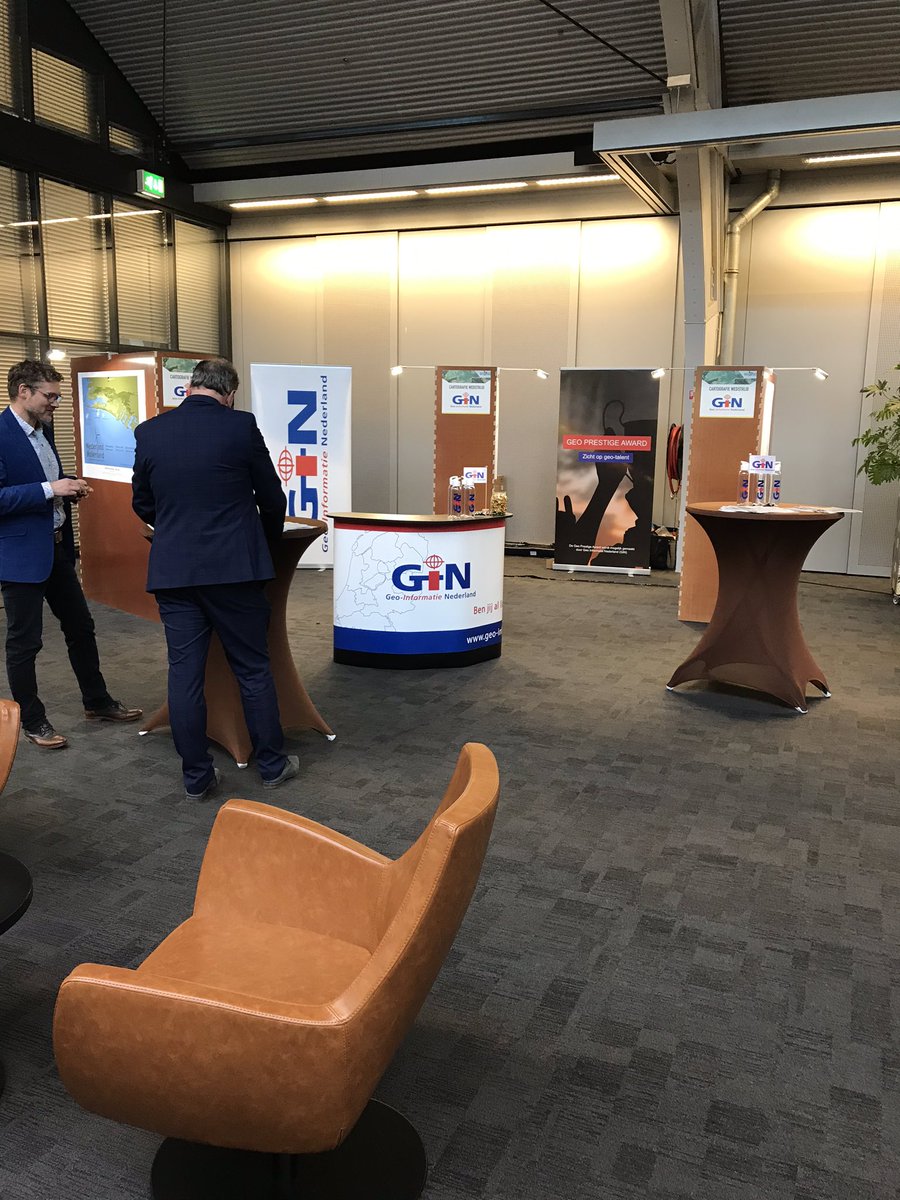 GeoInfoNL's tweet photo. Geo-Informatie Nederland is aanwezig @GeoBuzz_Event! Kom langs bij onze stand om de inzendingen van de #Kartografiewedstrijd te bekijken en in gesprek te gaan met het bestuur. https://t.co/Br3drGCkf9