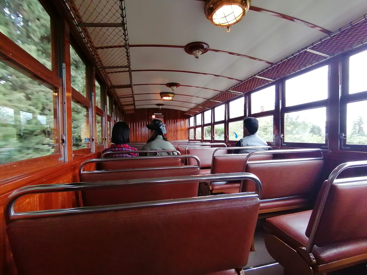 Seguimos con el rodaje de Spain Passion en Mallorca.
Ayer hicimos Palma- Sóller: un recorrido que lleva realizándose desde 1912 en el mágico #trendesoller.
Gracias por este recorrido tan especial!
#SerieSpainPassion #SpainPassion_Mallorca #HelloThink #Mallorcainspires #Sóller