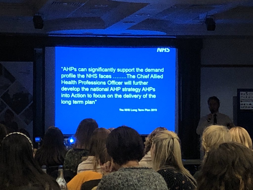 . @TKearneyNHS outlining the #LongTermPlan and the primary care networks- and necessity for mental health to be included (particularly AHPs)

@CNTWNHS @cntwahp #CNTWAHP19 @WeAHPs