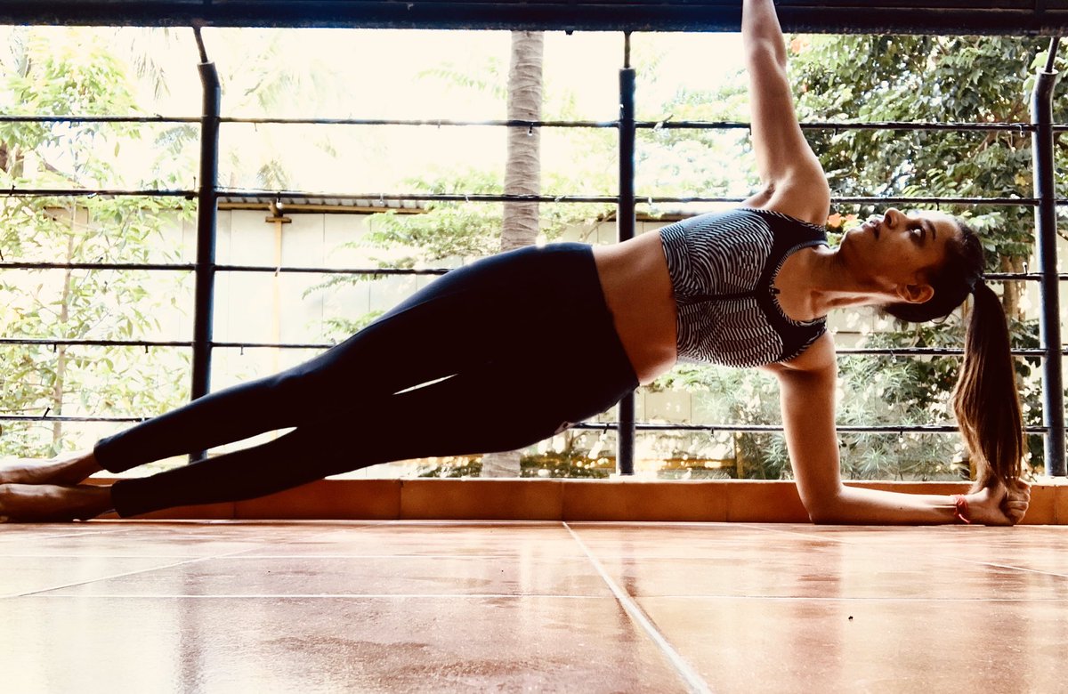 nim_j's tweet image. #FitGirl for life! 👊🏽💪🏽

#fitnessmotivation #FitnessGoals #fitnessaddict #fitnesslifestyle #fitnessaddict #FitnessGirl #FitnessFriday #fitnessjourney #fitnesslifestyle #HealthyLiving #HealthyLife #HealthyMeansHappy #workoutmotivation #workout #healthylifestyle #healthy