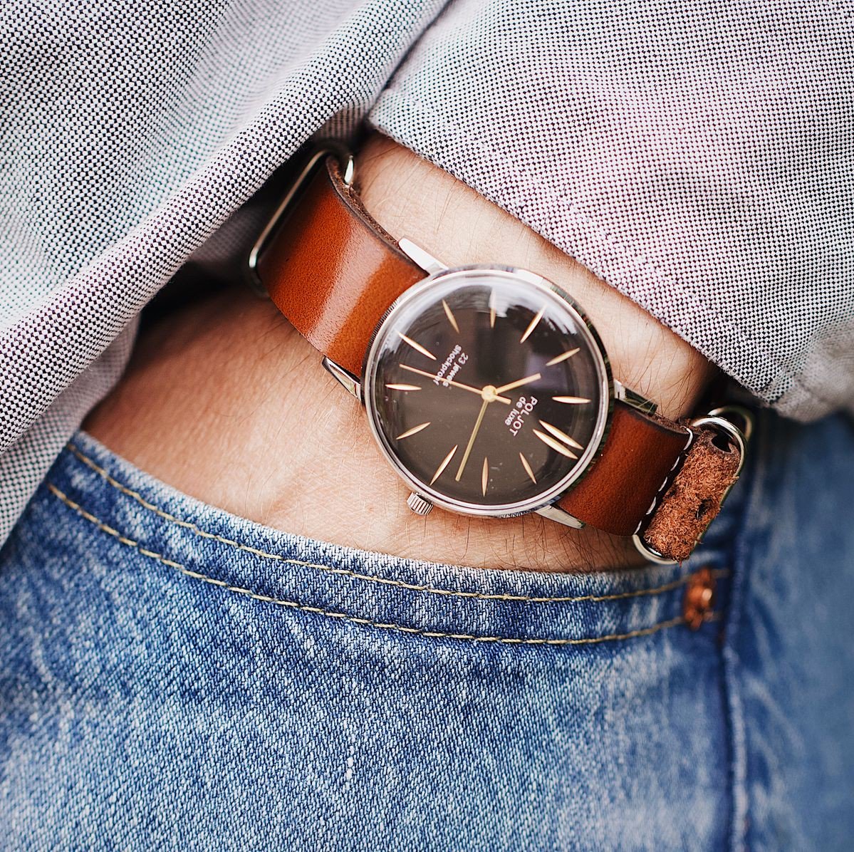 AdvantaW's tweet image. ✈️ Бесплатная доставка по всему миру
🏤 Срок доставки 2-8 дня
💳 Оплата Visa, Mastercard и пррчее
--------
⁉️ Всё вопросы в личку
--------
whkoper.ru
--------
С 2005 года занимается реставрацией и полным восстановлением винтажных наручных часов