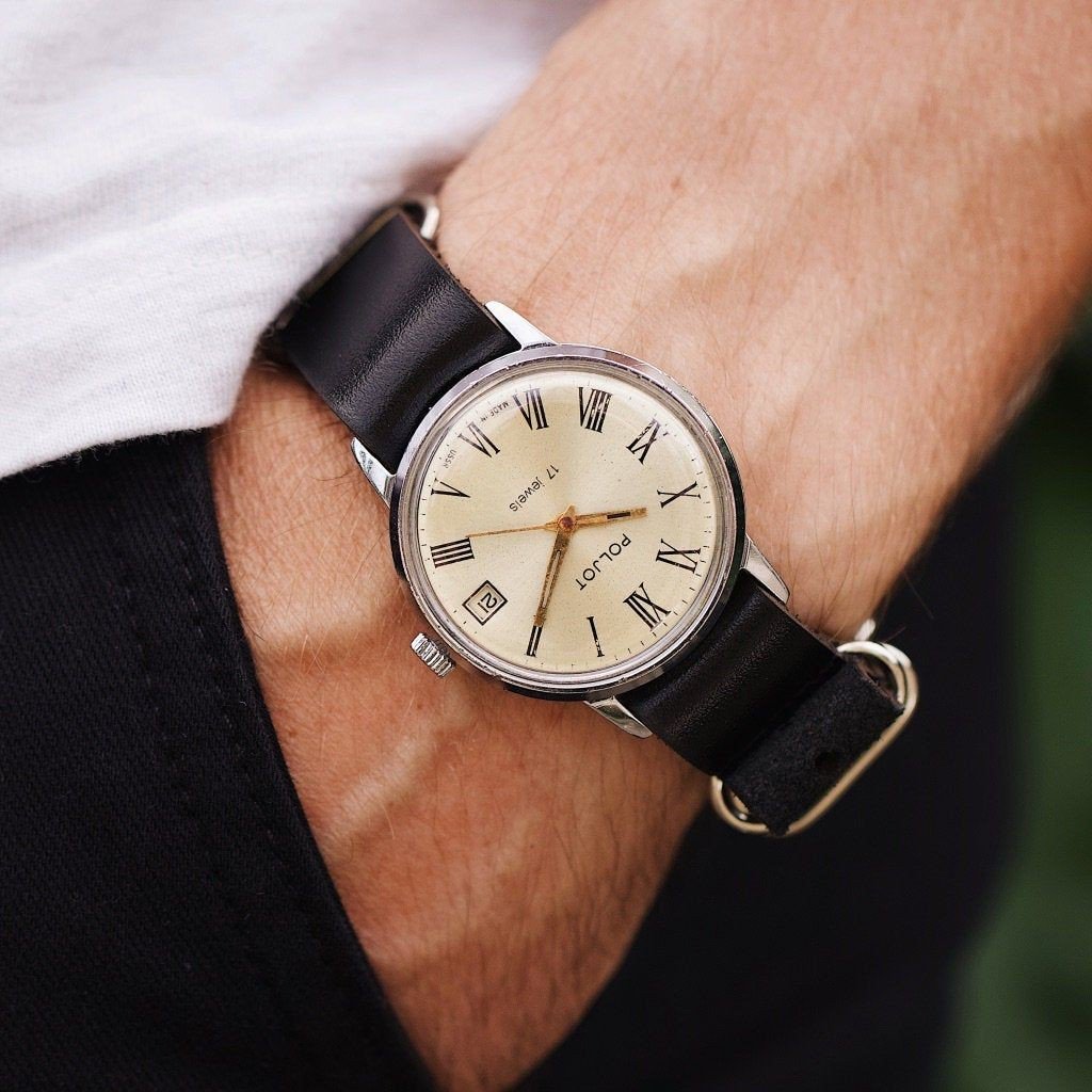 AdvantaW's tweet image. ✈️ Бесплатная доставка по всему миру
🏤 Срок доставки 2-8 дня
💳 Оплата Visa, Mastercard и пррчее
--------
⁉️ Всё вопросы в личку
--------
whkoper.ru
--------
С 2005 года занимается реставрацией и полным восстановлением винтажных наручных часов