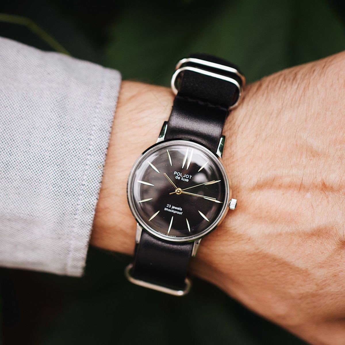 AdvantaW's tweet image. ✈️ Бесплатная доставка по всему миру
🏤 Срок доставки 2-8 дня
💳 Оплата Visa, Mastercard и пррчее
--------
⁉️ Всё вопросы в личку
--------
whkoper.ru
--------
С 2005 года занимается реставрацией и полным восстановлением винтажных наручных часов