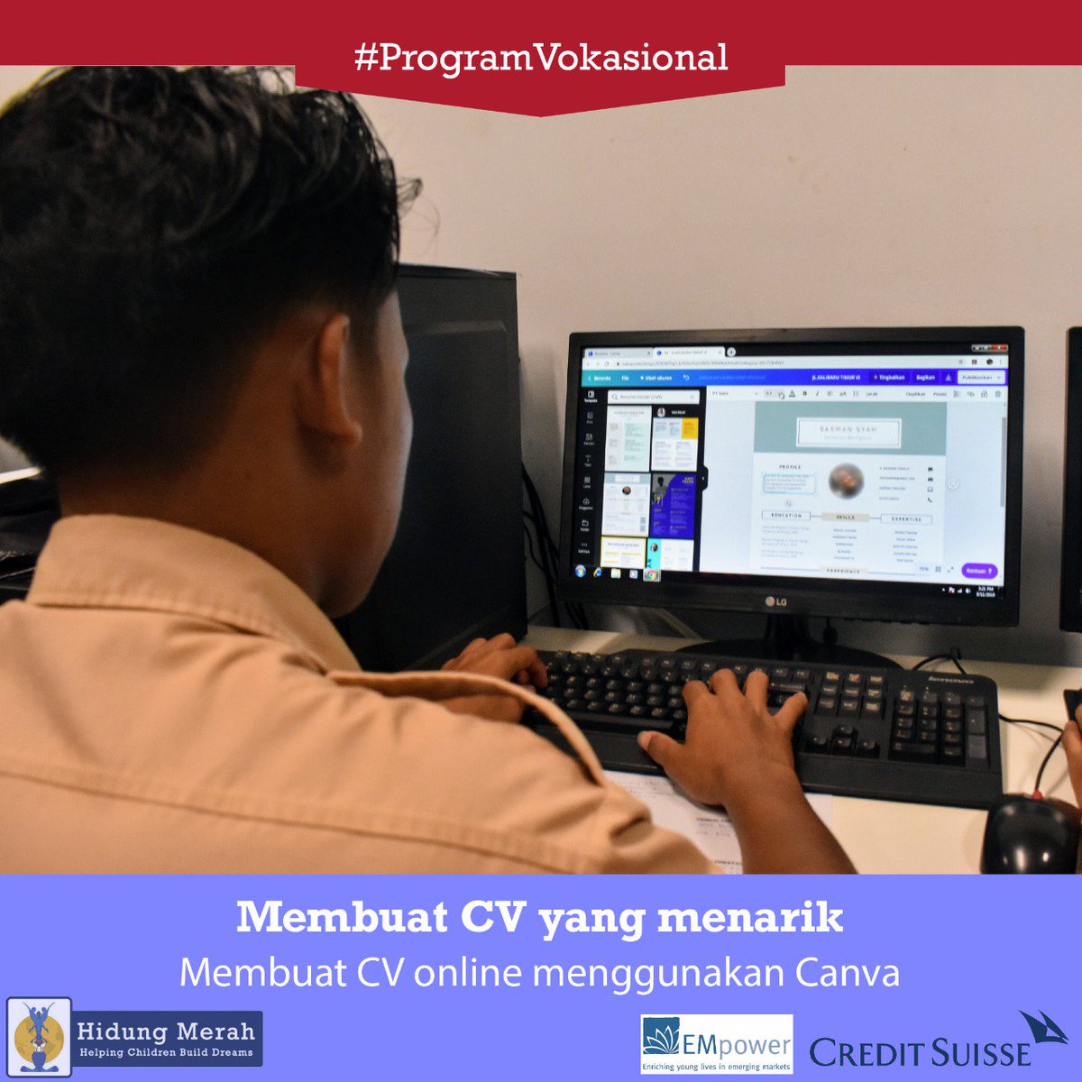 RNFRedNose's tweet photo. Siswa kelas desain grafis memanfaatkan waktu mereka belajar menggunakan Canva untuk membuat CV online menawan. #canva #onlineCV #OnlineResume #BikinCV #ProgramVokasional #VocationalProgram #GraphicDesignClass #kKelasdesaingrafis #RedNoseFoundation #yayasanhidungmerah #EMpower https://t.co/LSezk3Y3J7