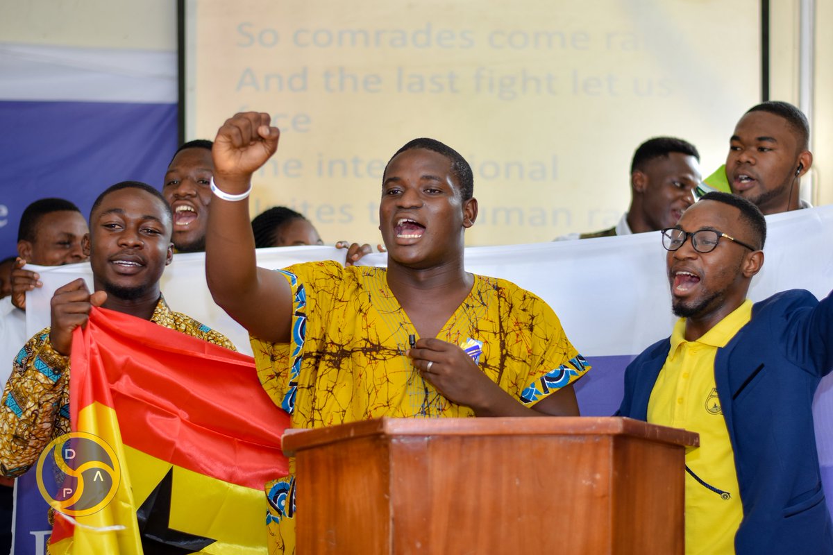 ProgressiveDe13's tweet photo. The Flag bearer of PDA, Mr. Naa Ninche during his campaign speech. 

PDA - emashie kpenkpen 🔥 🔥 🔥 https://t.co/6aiLSoYpal