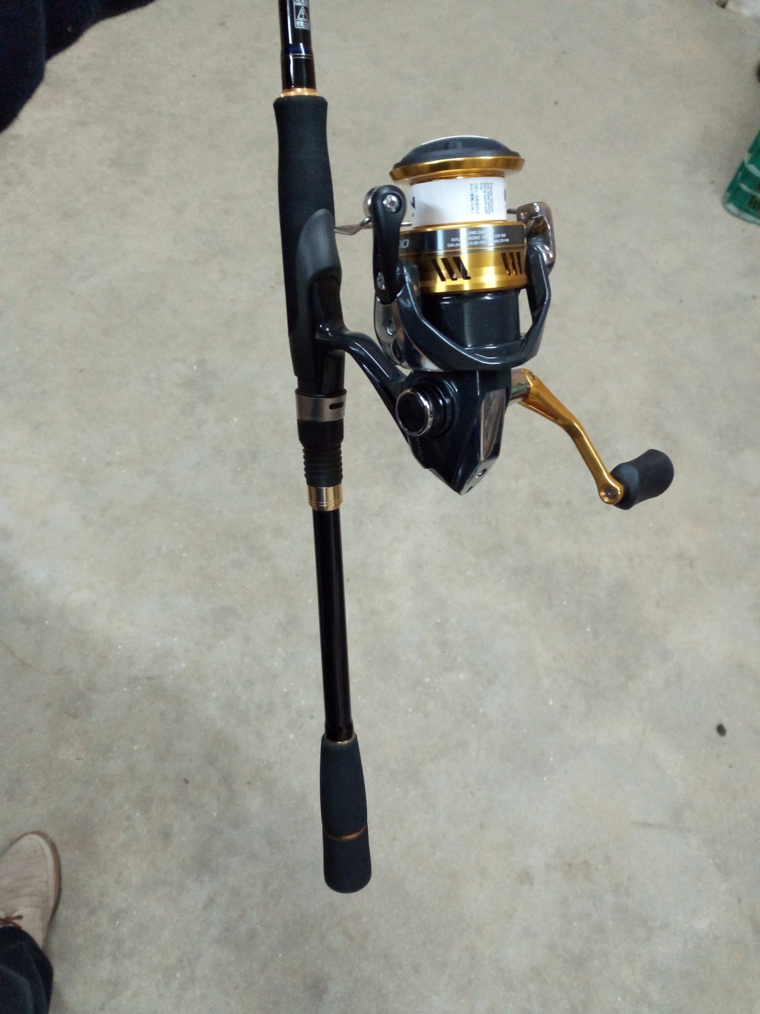 Copen 0001 シーバス用にアマゾンしておいた竿一式が届いた 竿 ファーストキャスト メジャークラフト リール サハラ2500s シマノ 小豆島生活 ラスト一週間で お目当てのシーバスは釣れるのか 今からスプールにライン巻き