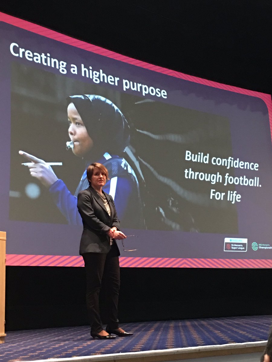 hq_recruiting's tweet photo. Inspiring stuff from @KellySimmo1 of #Lionesses 🏴 at the @BritishArmy 🇬🇧 #ARITC Conference. Very easy to feel proud of what the #woman’s game has achieved both nationally and internationally. What great role models. #thisgirlcan #FindWhereYouBelong https://t.co/TPOYCqE5K6