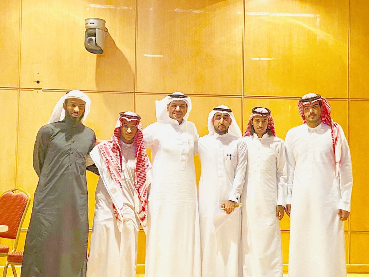 Ccuallith's tweet photo. #تهنئة 
نزف أجمل التهاني والتبريكات لطلاب 
الكلية الجامعية بـ #الليث لتأهلهم في 
دورة (المناظرات)على مستوى #جامعة_ام_القرى ،وهم ..
-احمد العيافي 
-وليد باشامي 
-خالد المالكي 
-عبدالهادي الزهراني
-نواف السهمي
•حيث سيقابلون كلية القضاة غداً الأربعاء.. 
داعين المولى لهم بالتوفيق.🌹 https://t.co/0zcUv0a6FM