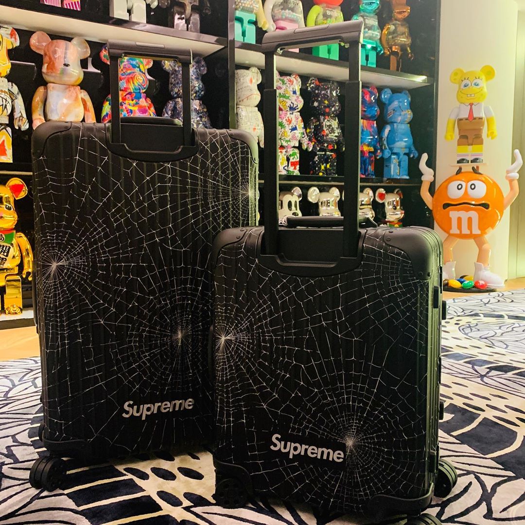 191119 hztttao IG update
【Cool Supreme I should be the special person who got it early hahahahaha ❤️❤️❤️】
#ZTAO #黄子韬 #타오 #タオ <a href="/hztttaoswag/">Z.TAO🔴黄子韬</a>