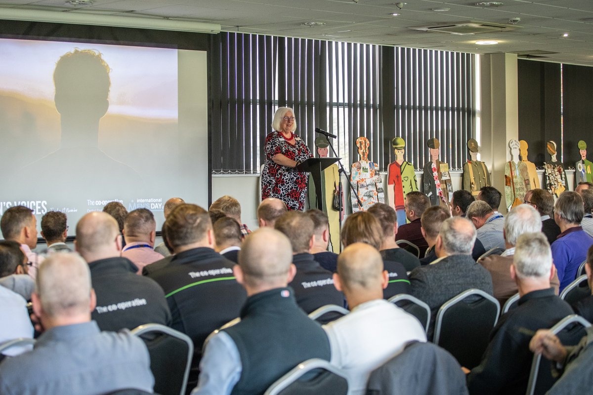 TV star <a href="/DESCOLEMAN/">Des Coleman</a> was part of our first ever Men's Voices event to mark #InternationalMensDay

Everything from mental health to personal finance were covered as part of the day.

Find out more here: bit.ly/342wRKs