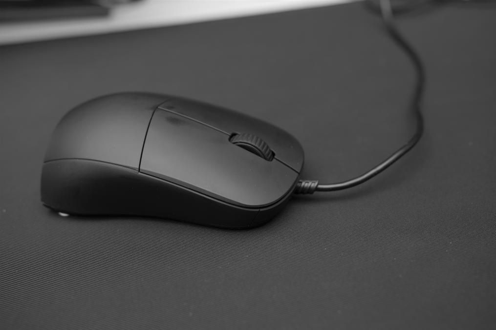 Uzivatel Endgame Gear Na Twitteru When It Comes To Modding Your Xm1 There Are Countless Options Cutting Off The Back To Fit Shorter Fingers Is One Of Them Can You Guess