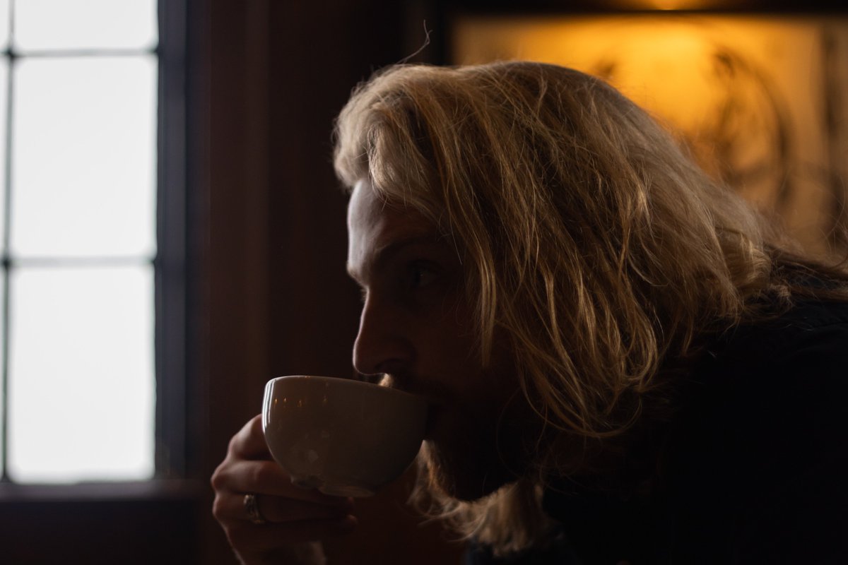 14avedental's tweet photo. Drinking teeth-staining liquids (such as coffee or tea) through a straw can help reduce the staining on your teeth and may help reduce the risk of tooth decay. https://t.co/357nvZQSho