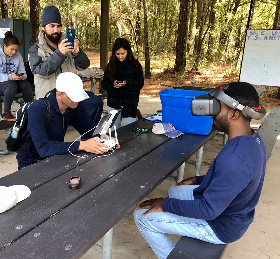 SFFGS_UF's tweet photo. In last week's Natural Resources Sampling lab, students learned how to use #drones to monitor tree health! Thank you to @ebennb and the #SPECLab for leading this module. #geomatics #uavs @UFCALS @UFCALSDean https://t.co/uijszcEUbl