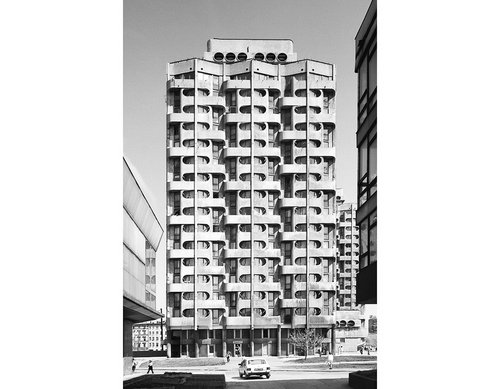 RIBAJ's tweet photo. ‘The housewife’s laboratory’ was a blow for women…  designed in the 1920s by Austria’s first female architect. Oliver Wainwright welcomes two informative books #ribajopinion
https://t.co/sfh8Vds8Qs https://t.co/69DSYAOnPN