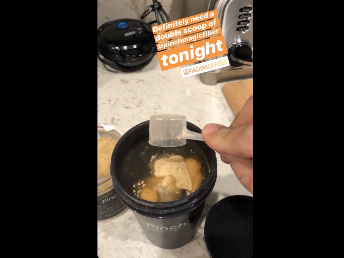 PinchMagic's tweet image. When one of our founders hosts an epic egg roll competition (with breakfast, entree, &amp;amp; dessert categories...), you sometimes have to be extra sure with that second scoop…
.
.
.
#OneWipeEverybodyKnowsTheRules #Winner #DoubleForNothing #EggRoll #Competition #GutHealth Competition