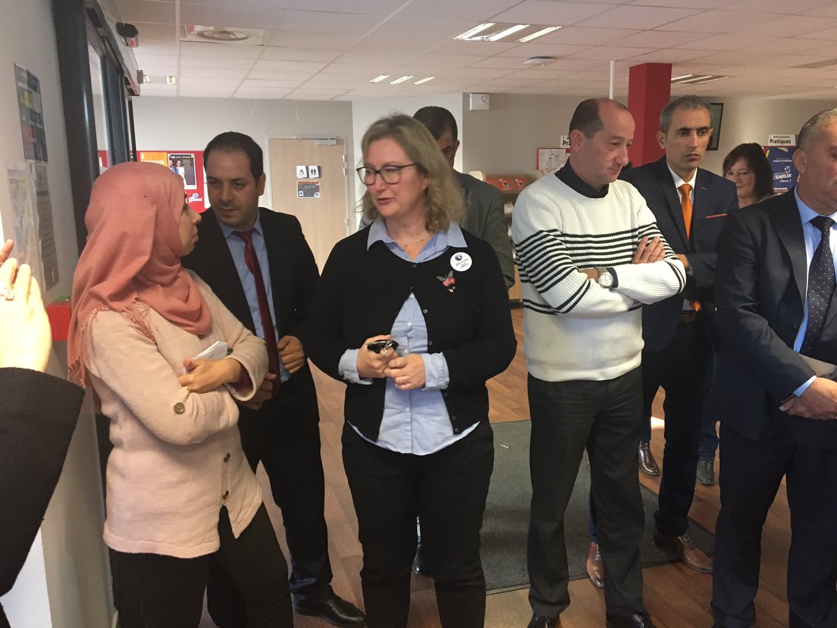 Accueil d’une délégation algérienne ce jour au #poleemploi Haubourdin dans le cadre du jumelage entre @pole_emploi et l’#Anem; service public de l’emploi algérien. Échanges très riches sur nos offres de service et nos organisations. #Coopération <a href="/RIFFARDCAROLINE/">RIFFARD CAROLINE</a> <a href="/Nadine_CRINIER/">Nadine CRINIER</a>