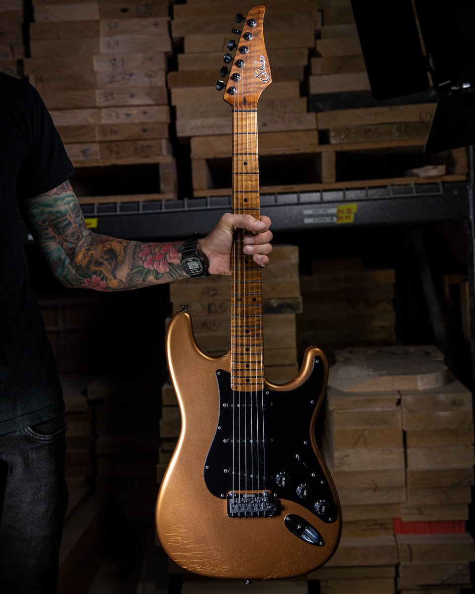SuhrCustom's tweet photo. Baby got back!
Leaving the Builder’s Bench and heading to Lidgett Music!
Instrument Specifications:
Serial Number: JS0U3T
Model: Custom Classic Antique
Finish: Firemist Gold
Body Wood: Alder
Neck: Roasted Flame Maple
*
*
*
#suhr #suhrguitars #suhrcustom https://t.co/RFcuLBLSo9