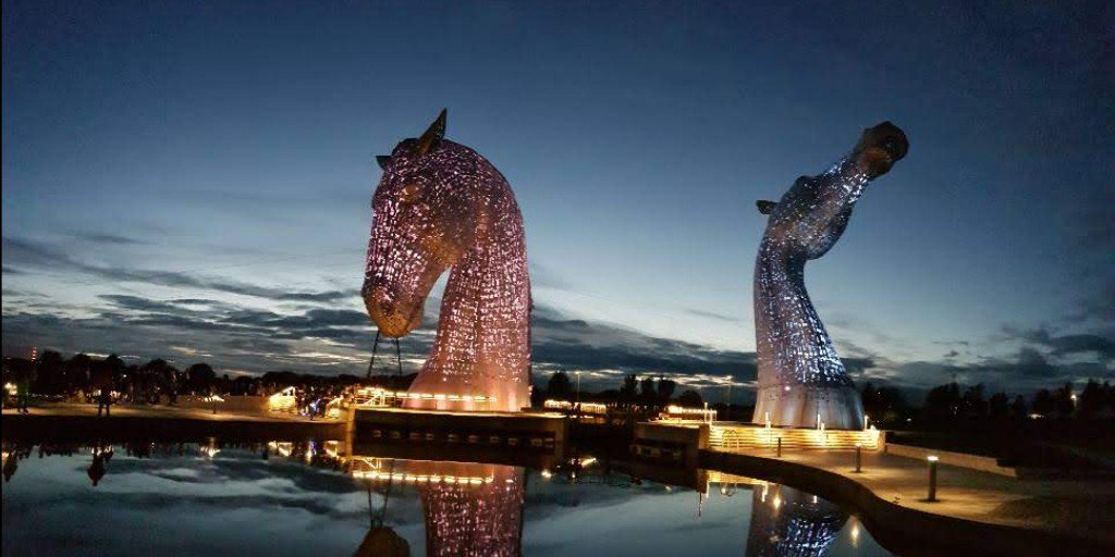 It's here! 💙💖
Check out the #BLAW2019 Pink &amp; Blue Album here; ow.ly/NXio50xeR2P to see all the amazing building that lit up this <a href="/BLA_Campaign/">Baby Loss Awareness Week</a> ✨
Thank you to everyone that helped to make it happen! Who has ideas for #BLAW2020?