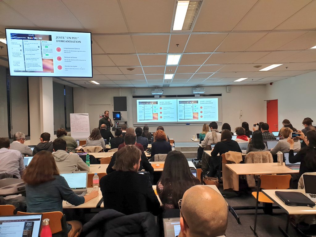 mbamdia's tweet photo. 🎤 Conférence VIP #VeryInternetPeople ce soir avec @ClementCosnier alumni #MBAMCI promo 2016 et responsable des partenariats du @Siecledigital 👉 Comment monétiser un #blog professionnel❓Le contenu est #ROI 👑📈 #ContentMarketing #Blogging https://t.co/Ff0gjGeXD0