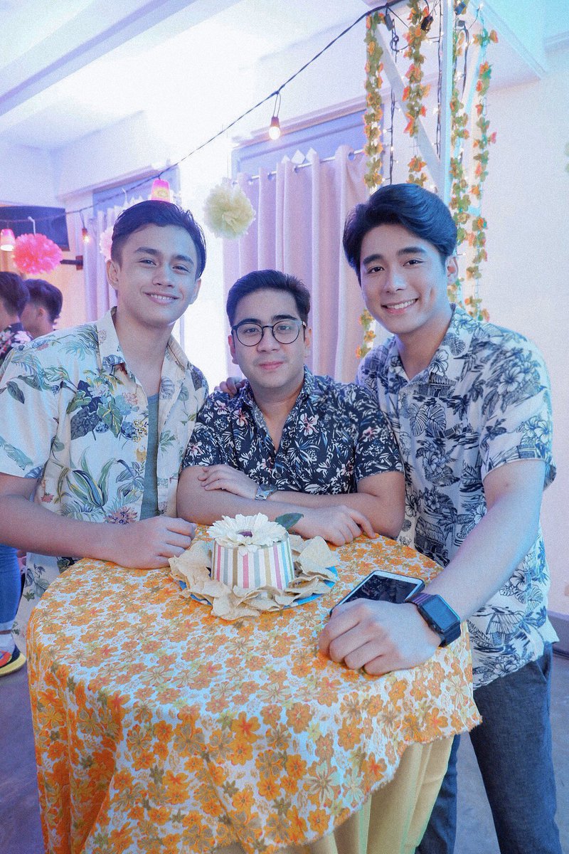 imJCAlcantara's tweet photo. Support nyo po kaming mag toTropa ❤️ para sa pagpromo namin mamaya ng #MMKGabAndMax at sabay sabay po tayong manuod ng MMK this Saturday na pinagbibidahan ng Mayward (sobrang galing nila dito) 🙏🏼
@tanredroncal @igiboyflores https://t.co/qxaSz6th1M