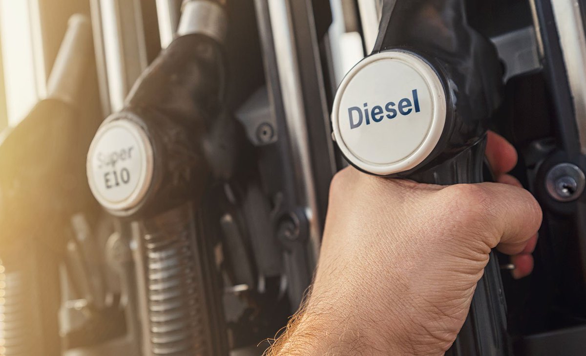 Zaplo_spain's tweet photo. #Diésel o #Gasolina, la enterna duda... ¿Merece todavía la pena comprarse un coche diésel?🚘 Te contamos las ventajas e incovenientes ➡ https://t.co/6lTePJebjo https://t.co/KAQhKUSPst
