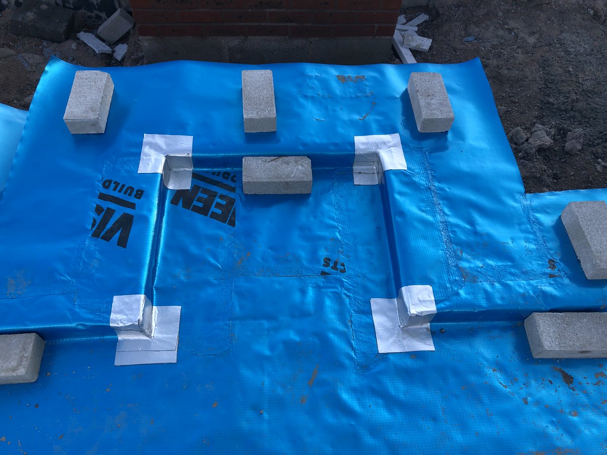 remedial_ltd's tweet photo. New housing estate in #StHelens! #Visqueen #GasBarrier was an excellent way of protecting the house from the contaminated land the houses were being built on! All ground gas protection done in-house by our qualified NVQ level 2 gas membrane technicans! https://t.co/pf9D7MkJuU