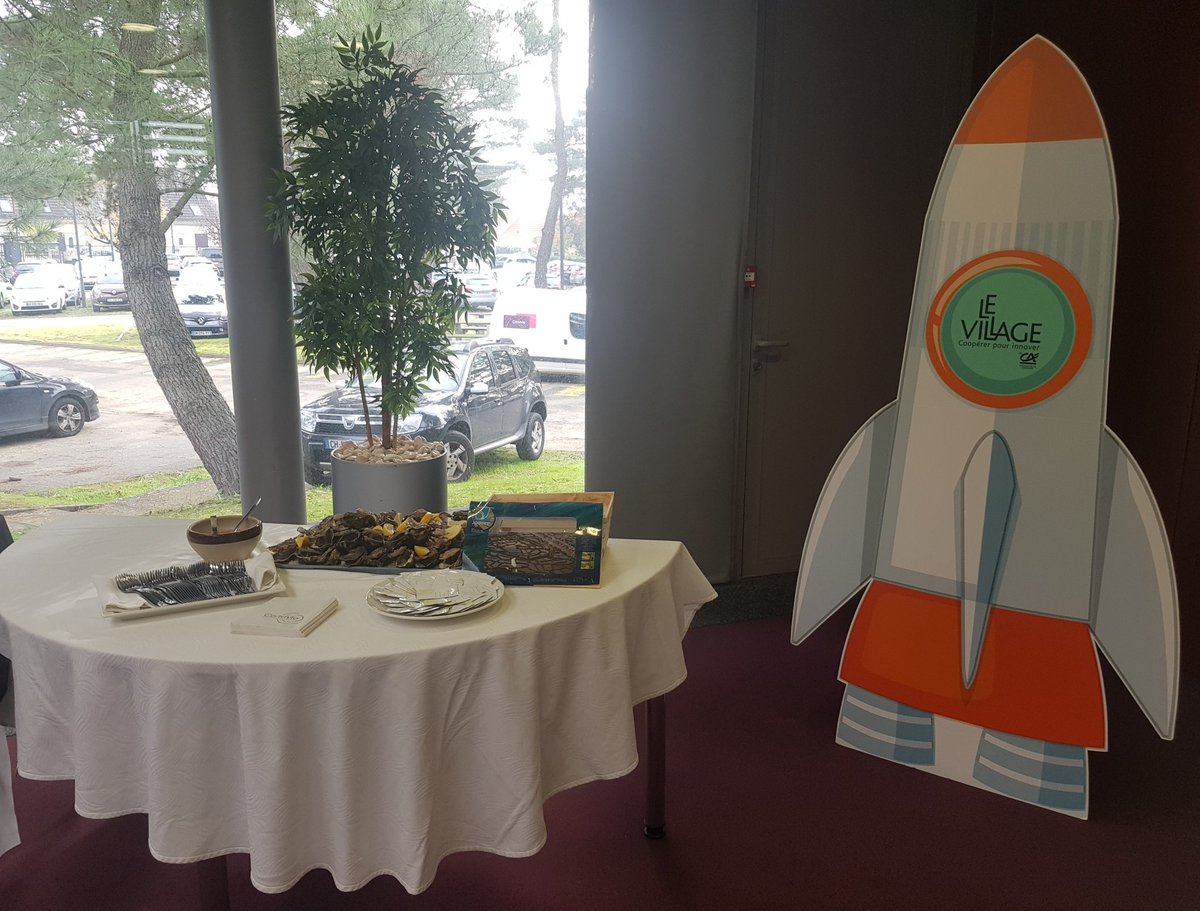 AgriStartSumm's tweet photo. Ce midi, discours de @nathaliemasse88 (Maire du @villageCAav) et rencontre avec 3 startupers (@terra_innova @weenat_com @BacchusMy) dont les projets inspireront à coup sûr nos participants. Les échanges vont pouvoir se prolonger autour d'un cocktail. #AgriStartupSummit https://t.co/QguxBY0ZsZ