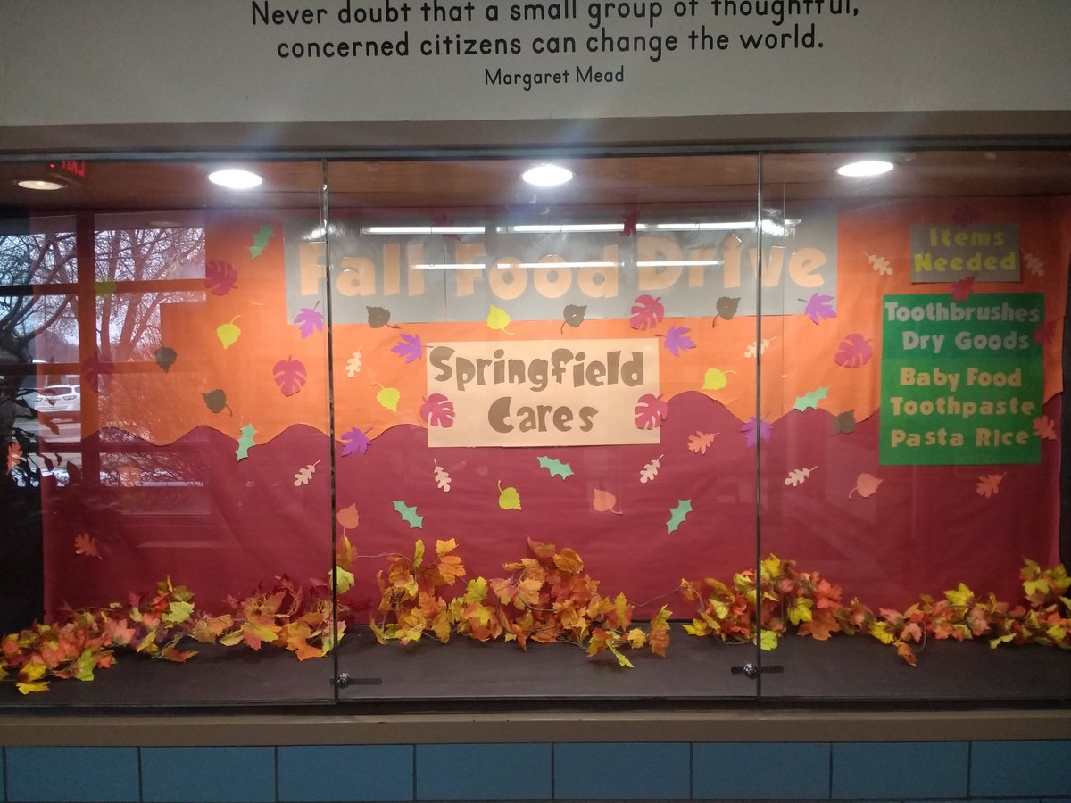 PtgYoung's tweet photo. Our annual good drive had begun! Our goal is 2000 #springfieldcares https://t.co/GeLhF9reM5